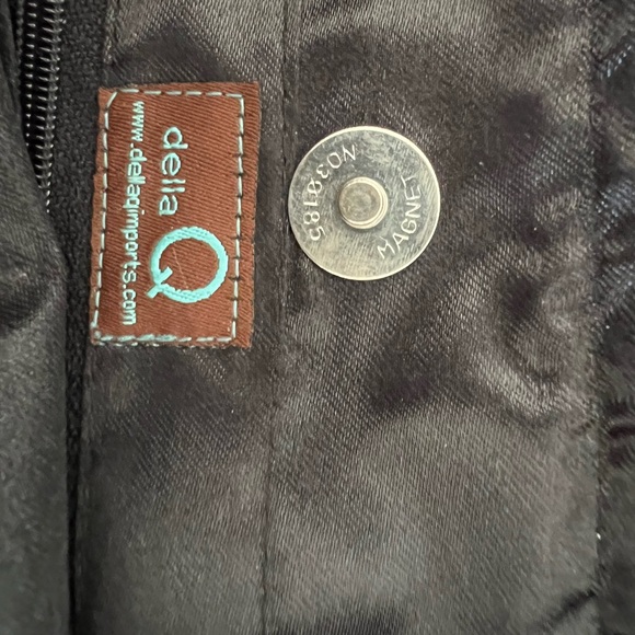 Silk Della Q purse - Picture 2 of 2